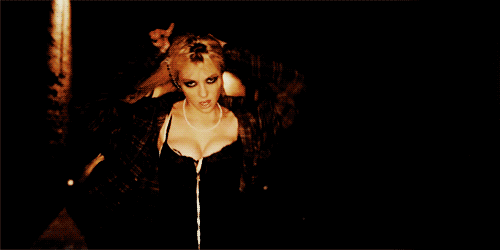 http://upforme.ru/uploads/000f/96/77/226-1-f.gif