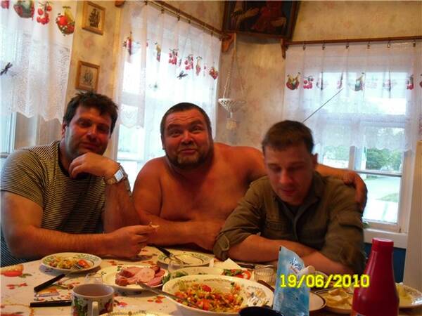 http://upforme.ru/uploads/000f/a0/99/259/t41247.jpg