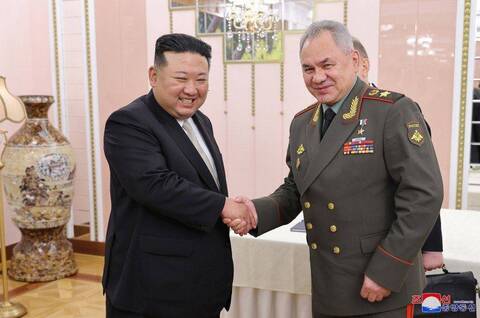 http://upforme.ru/uploads/000f/a0/99/259/t956566.jpg