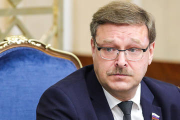 http://upforme.ru/uploads/000f/a0/99/351/t13624.jpg