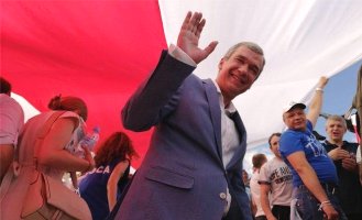 http://upforme.ru/uploads/000f/a0/99/390/40384.jpg