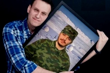 http://upforme.ru/uploads/000f/a0/99/390/639764.jpg