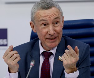 http://upforme.ru/uploads/000f/a0/99/390/832707.jpg