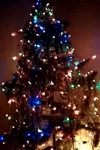 http://upforme.ru/uploads/0010/2b/7f/198/120907.jpg