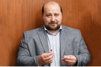 http://upforme.ru/uploads/0010/b8/af/2/t443343.jpg