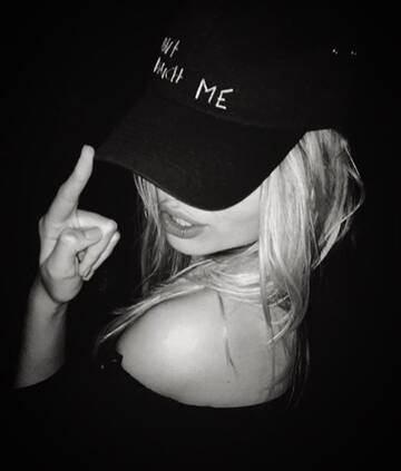 http://upforme.ru/uploads/0011/20/45/2682/t795069.jpg