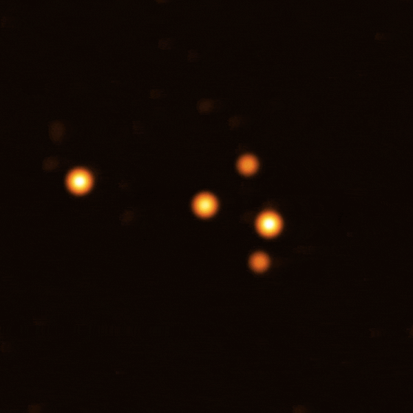 http://upforme.ru/uploads/0011/27/38/1439/t565870.gif