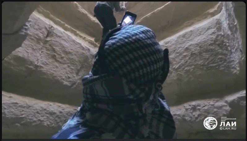 http://upforme.ru/uploads/0011/5d/92/2/848724.gif