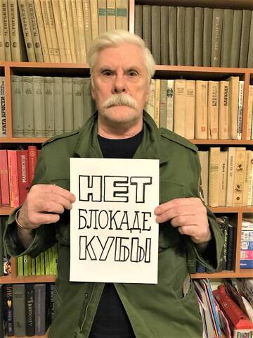 http://upforme.ru/uploads/0011/90/c9/13/t220582.jpg