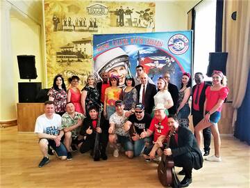 http://upforme.ru/uploads/0011/90/c9/13/t63170.jpg
