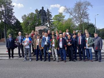 http://upforme.ru/uploads/0011/90/c9/13/t783263.jpg