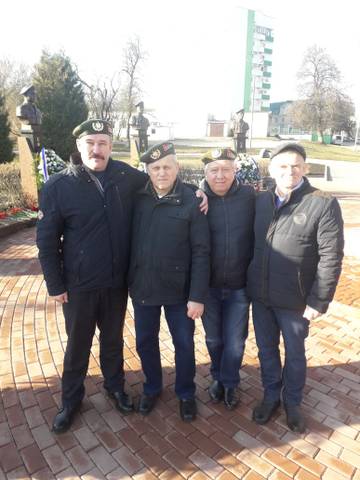 http://upforme.ru/uploads/0011/90/c9/324/t51622.jpg