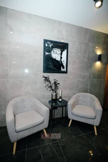 http://upforme.ru/uploads/0011/ce/80/525/t927722.jpg