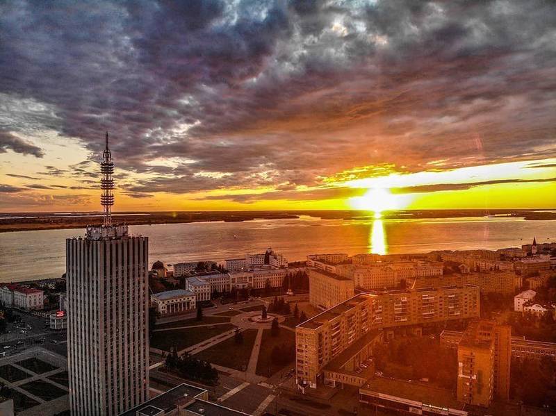 http://upforme.ru/uploads/0011/f5/51/654/205943.jpg