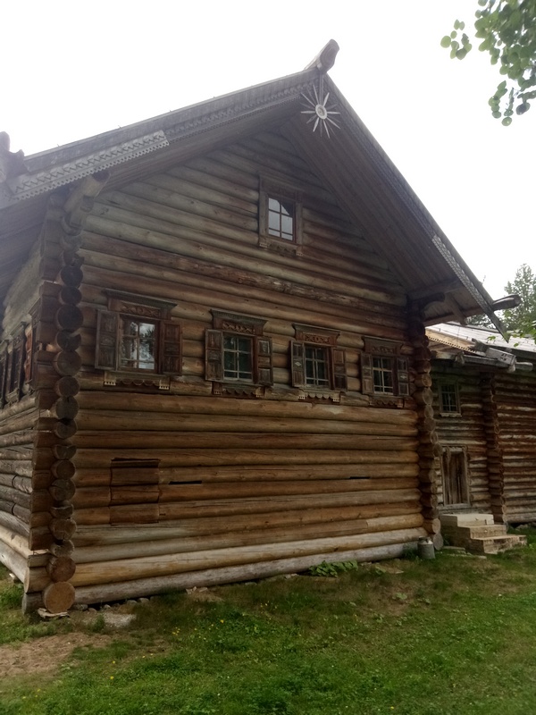 http://upforme.ru/uploads/0011/f5/51/654/670871.jpg
