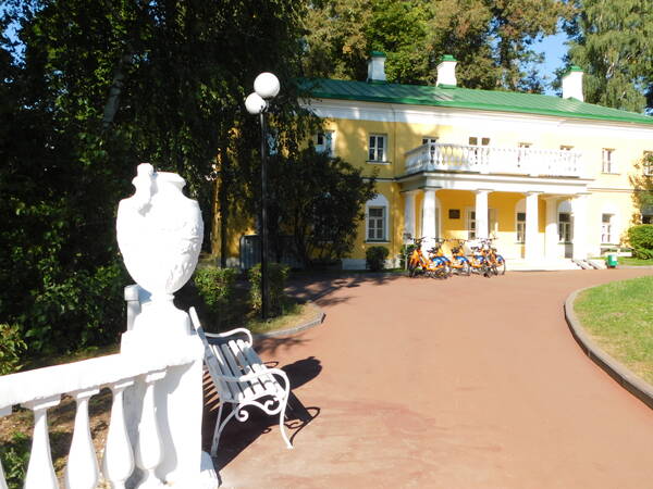 http://upforme.ru/uploads/0012/57/91/5/t110505.jpg