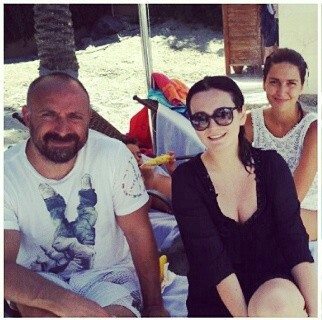 http://upforme.ru/uploads/0012/8d/0b/33/t42947.jpg
