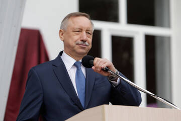 http://upforme.ru/uploads/0012/e4/56/114/t671566.jpg