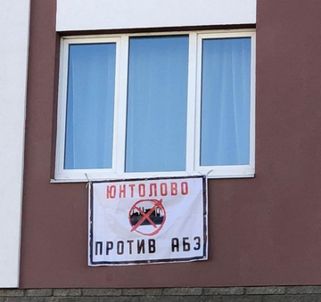 http://upforme.ru/uploads/0012/e4/56/115/t560883.png