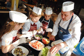 http://upforme.ru/uploads/0012/e4/56/141/t988126.jpg