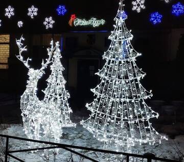 http://upforme.ru/uploads/0012/e4/56/183/t22222.jpg