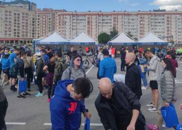 http://upforme.ru/uploads/0012/e4/56/187/t120627.jpg