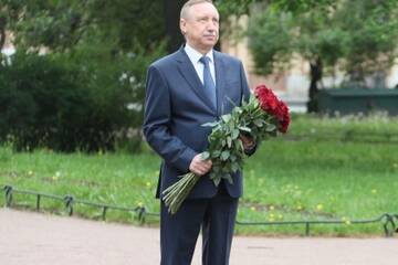 http://upforme.ru/uploads/0012/e4/56/213/t883914.jpg