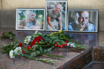 http://upforme.ru/uploads/0012/e4/56/84/t79276.png