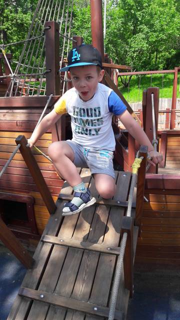 http://upforme.ru/uploads/0013/03/c9/57/t764279.jpg