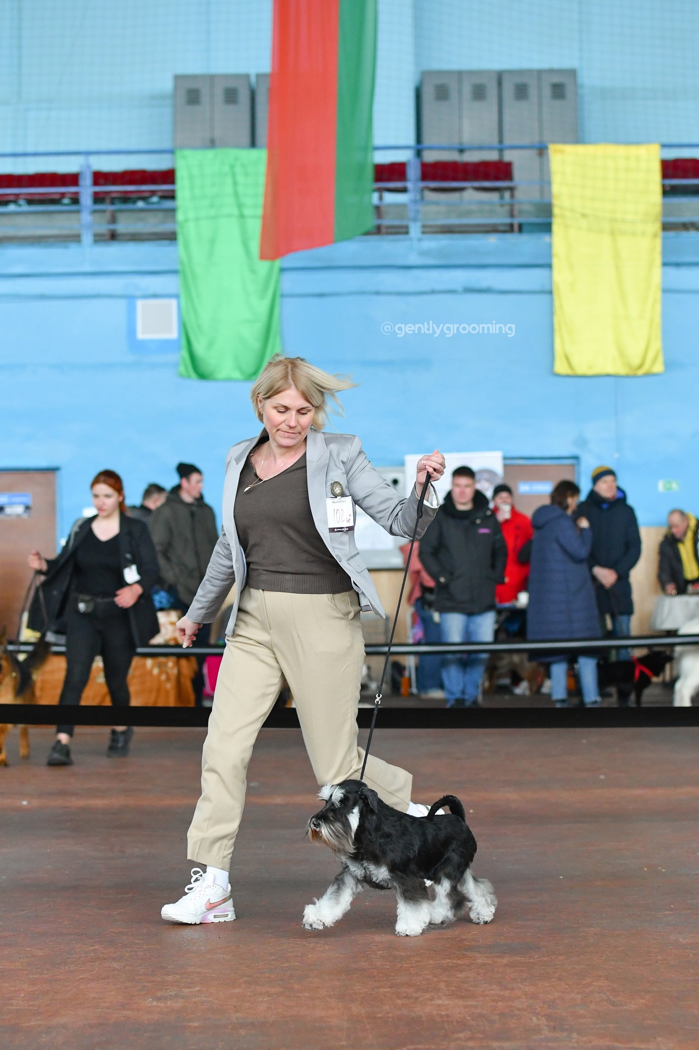 http://upforme.ru/uploads/0013/26/e2/64/165532.jpg