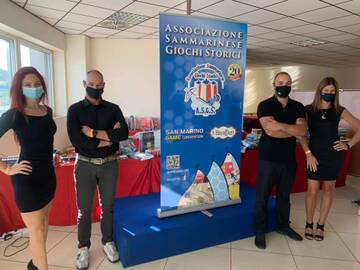 http://upforme.ru/uploads/0013/2f/5e/64/t35000.jpg