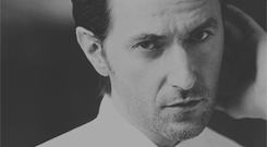 http://upforme.ru/uploads/0013/4a/9b/2/925548.gif