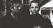 http://upforme.ru/uploads/0014/79/ea/2/700515.gif