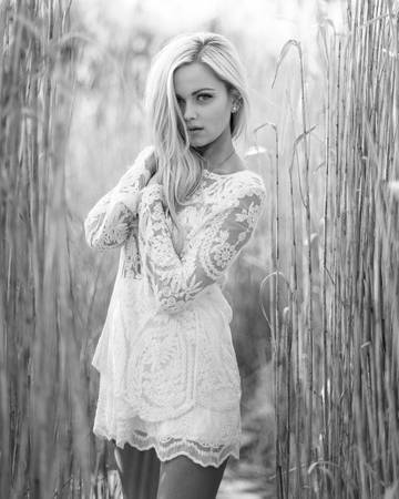 http://upforme.ru/uploads/0014/7b/b2/190/t32587.jpg