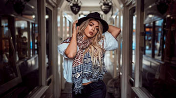 http://upforme.ru/uploads/0014/7b/b2/541/t78205.jpg