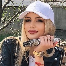 http://upforme.ru/uploads/0014/7b/b2/799/t198710.jpg