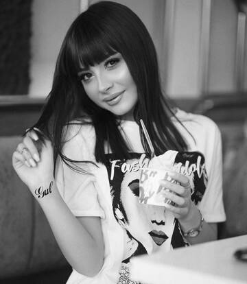 http://upforme.ru/uploads/0014/7b/b2/799/t833870.jpg