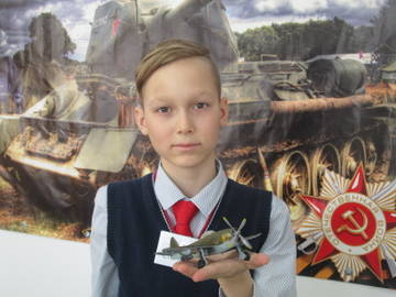 http://upforme.ru/uploads/0014/f6/ef/63/t21801.jpg