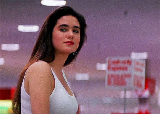 http://upforme.ru/uploads/0015/9b/21/2/t574047.gif