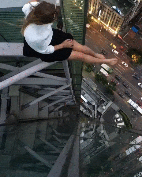 http://upforme.ru/uploads/0015/ec/e0/1191/t898570.gif