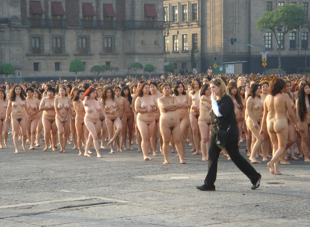 http://upforme.ru/uploads/0015/ec/e0/2098/399297.png