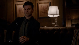 http://upforme.ru/uploads/0015/f8/d0/35/t344849.gif
