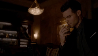 http://upforme.ru/uploads/0015/f8/d0/35/t396623.gif