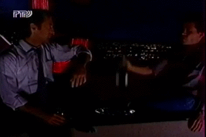 http://upforme.ru/uploads/0015/f8/d0/35/t87131.gif