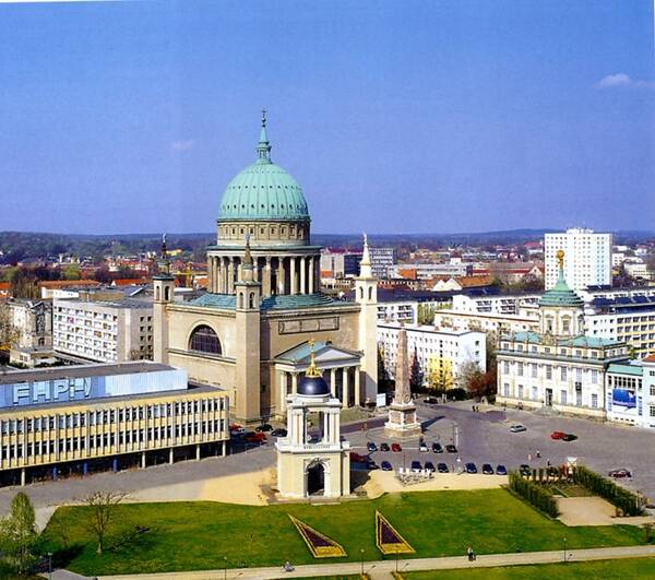 http://upforme.ru/uploads/0016/e4/0c/64/t256542.jpg