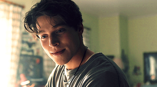 http://upforme.ru/uploads/0017/24/ab/2/272439.gif