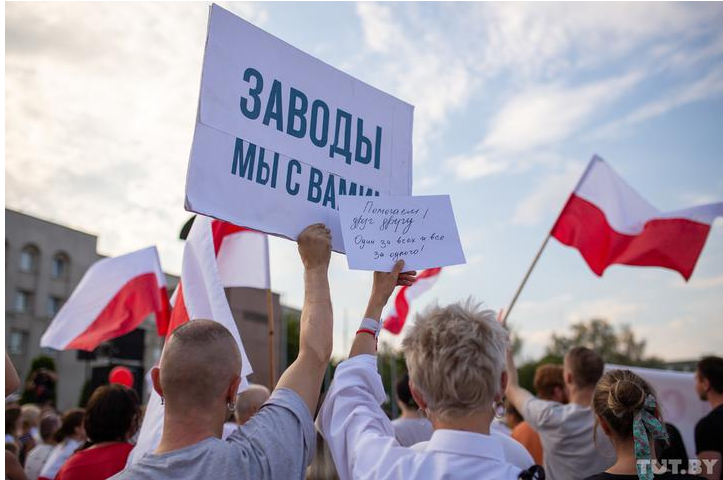 http://upforme.ru/uploads/0017/cd/0a/172/231668.png