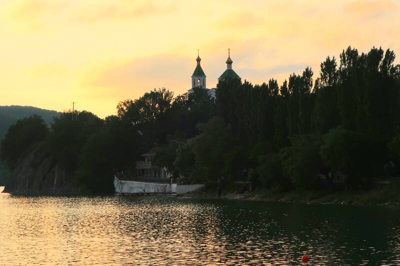 http://upforme.ru/uploads/0017/d2/91/11/932460.jpg