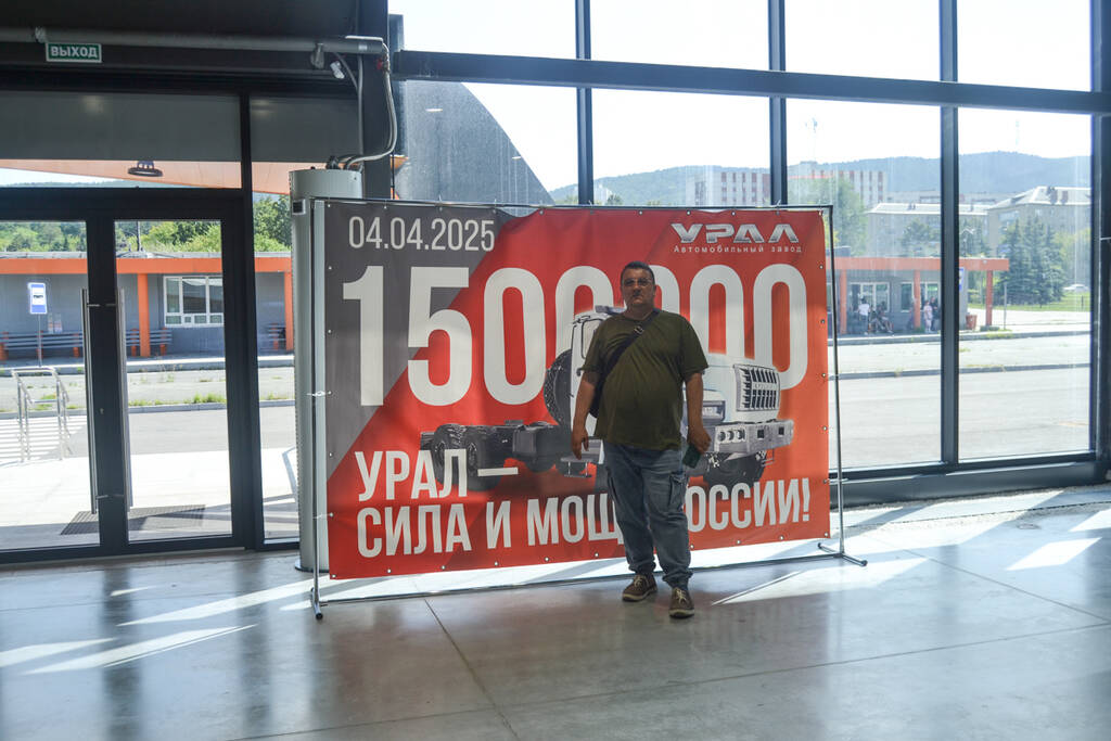 http://upforme.ru/uploads/0017/d2/91/26/706891.jpg