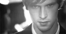 http://upforme.ru/uploads/0017/d6/a3/3/484653.gif